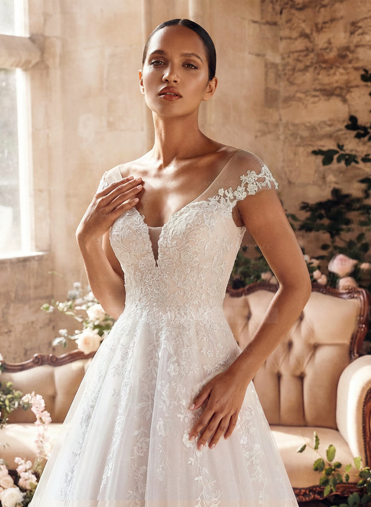 A-Line Princess Wedding Dress With Appliques Lace