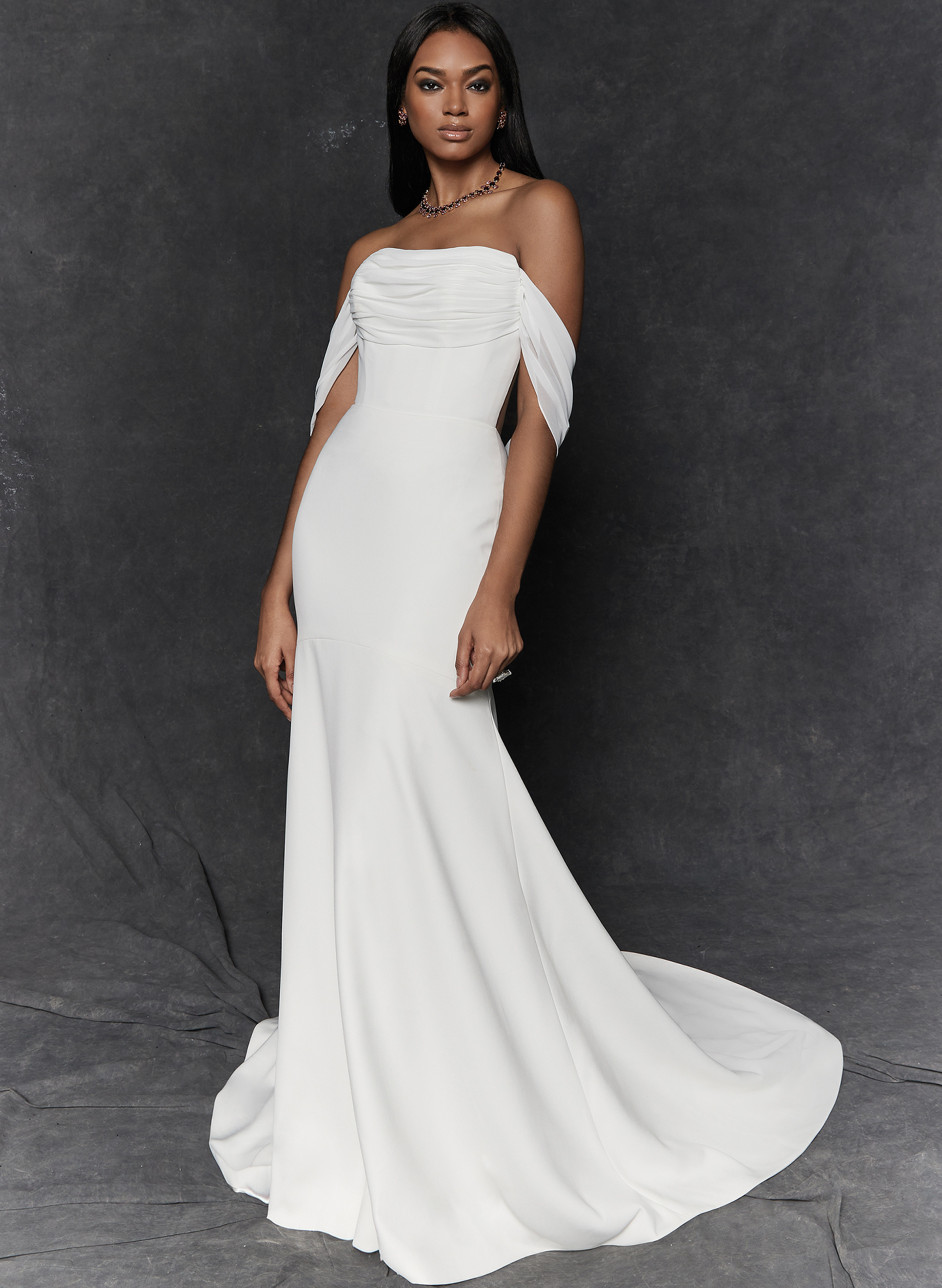 Off-the-Shoulder Trumpet/Mermaid Wedding Dresses With Ruffle 