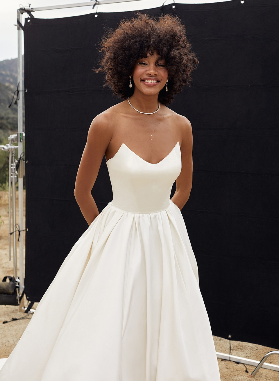 Strapless  Ball-Gown Wedding Dresses With Satin