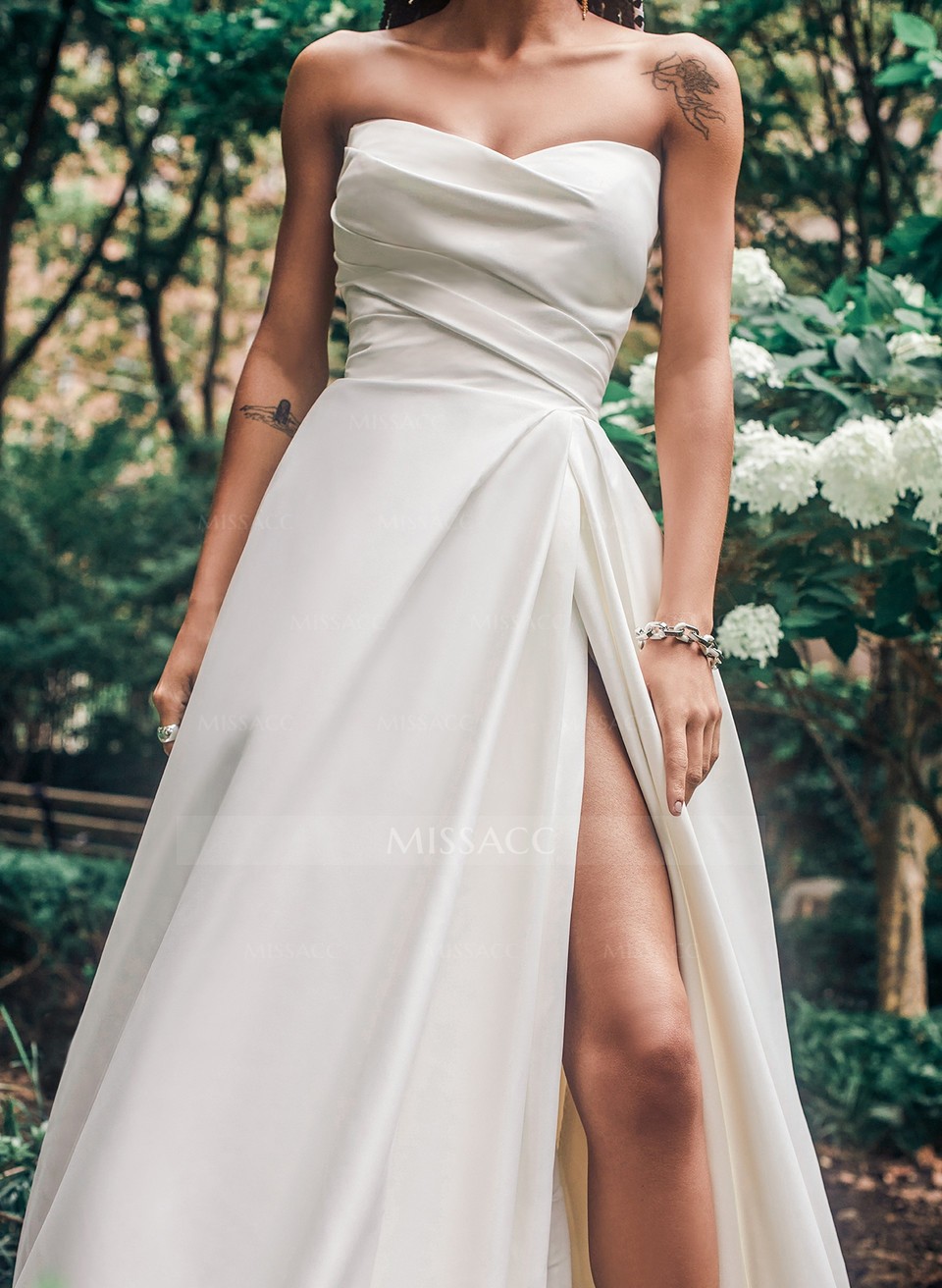 Strapless  Ball-Gown Wedding Dresses With Satin