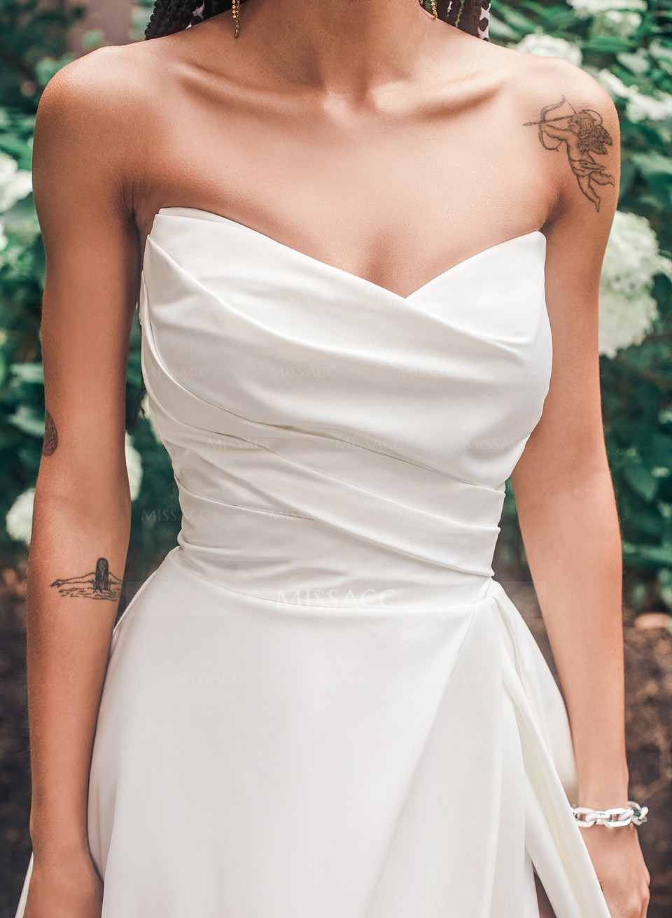 Strapless  Ball-Gown Wedding Dresses With Satin