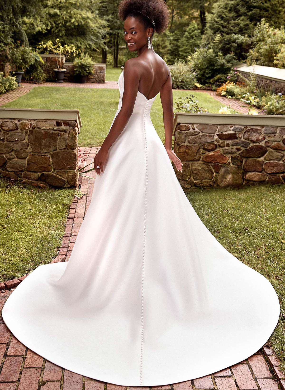 Sweetheart Modern Wedding Dresses With Satin