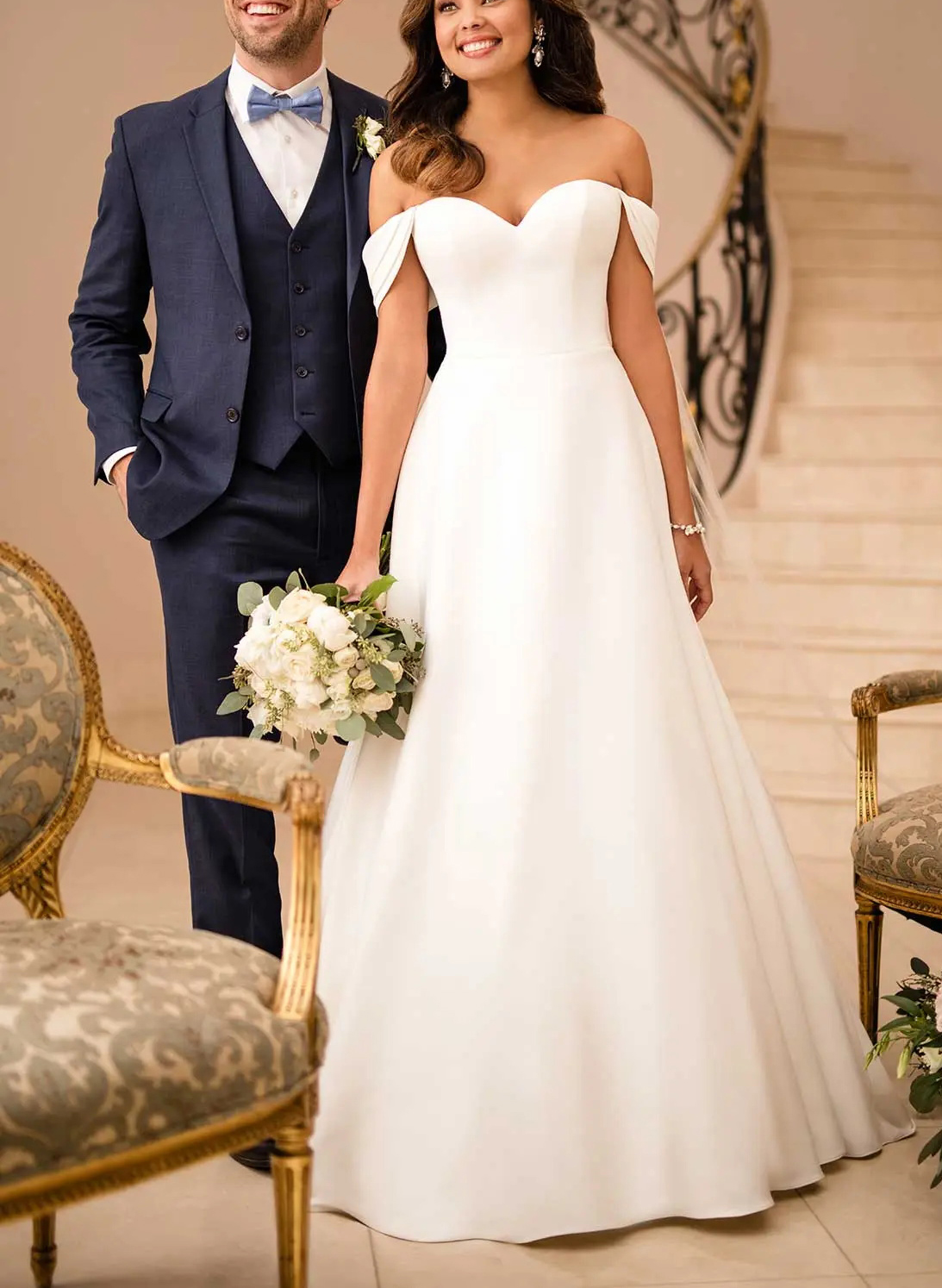 Ball-Gown Off-the-Shoulder Wedding Dresses With Satin 