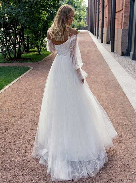 A-Line Long Sleeves Off-the-Shoulder Tulle Wedding Dress With Appliques Lace