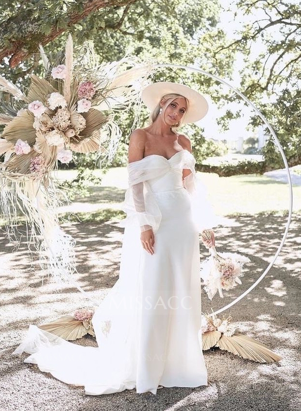 Boho Off The Shoulders Long Sleeves Wedding Dresses