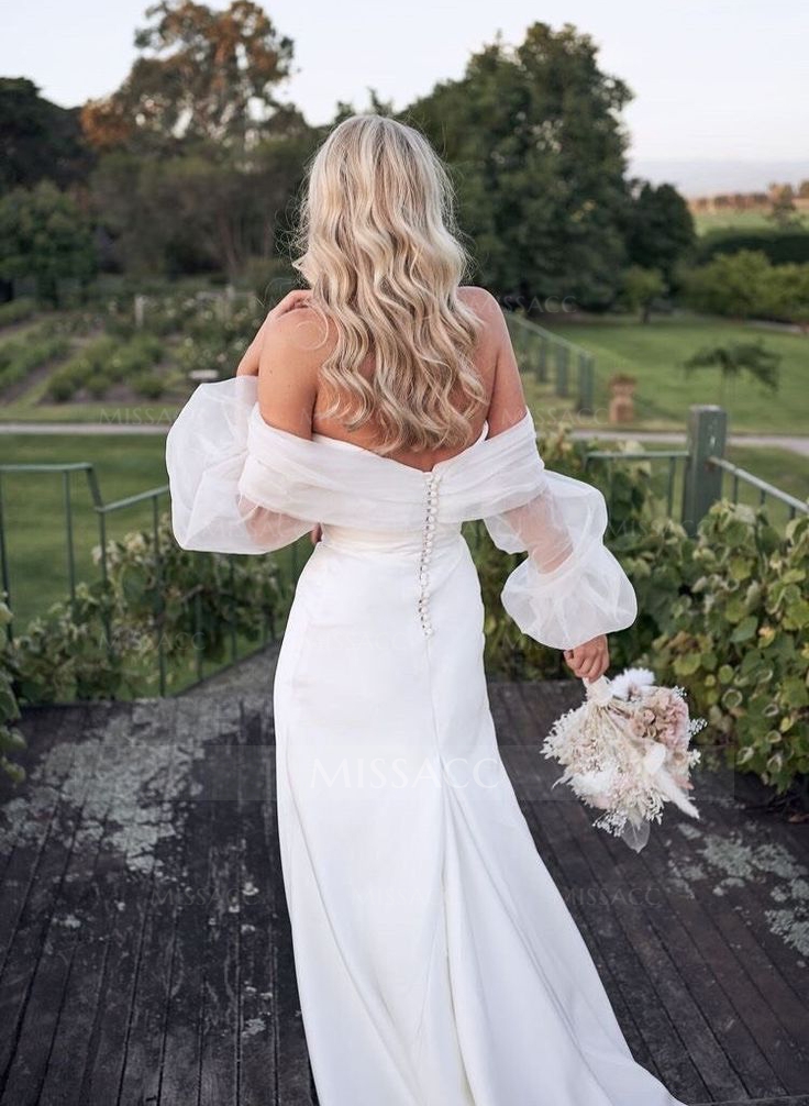 Boho Off The Shoulders Long Sleeves Wedding Dresses