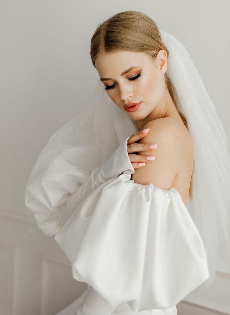 Minimalist Chic Long Sleeves Reception Wedding Dresses