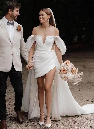 Modern Off-The-Shoulder Wedding Dresses With Detachable Train