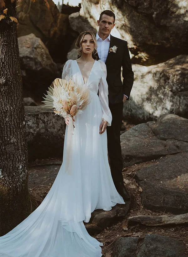 white dress long sleeve wedding Tulle