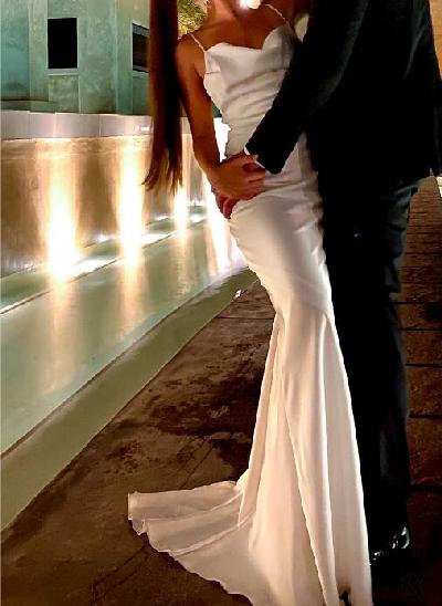 Modern Open Back Mermaid Wedding Dresses With Cowl Neck