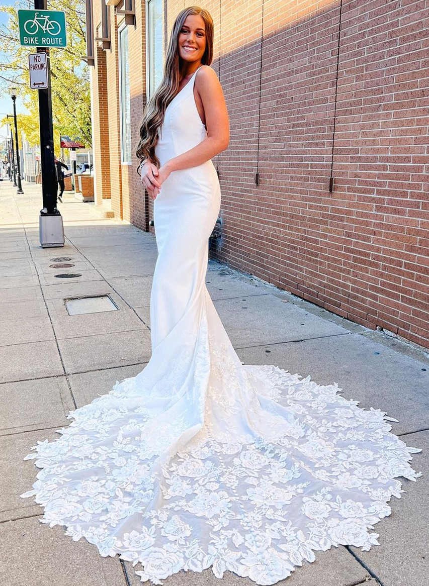 Lace Mermaid Open Back Wedding Dresses