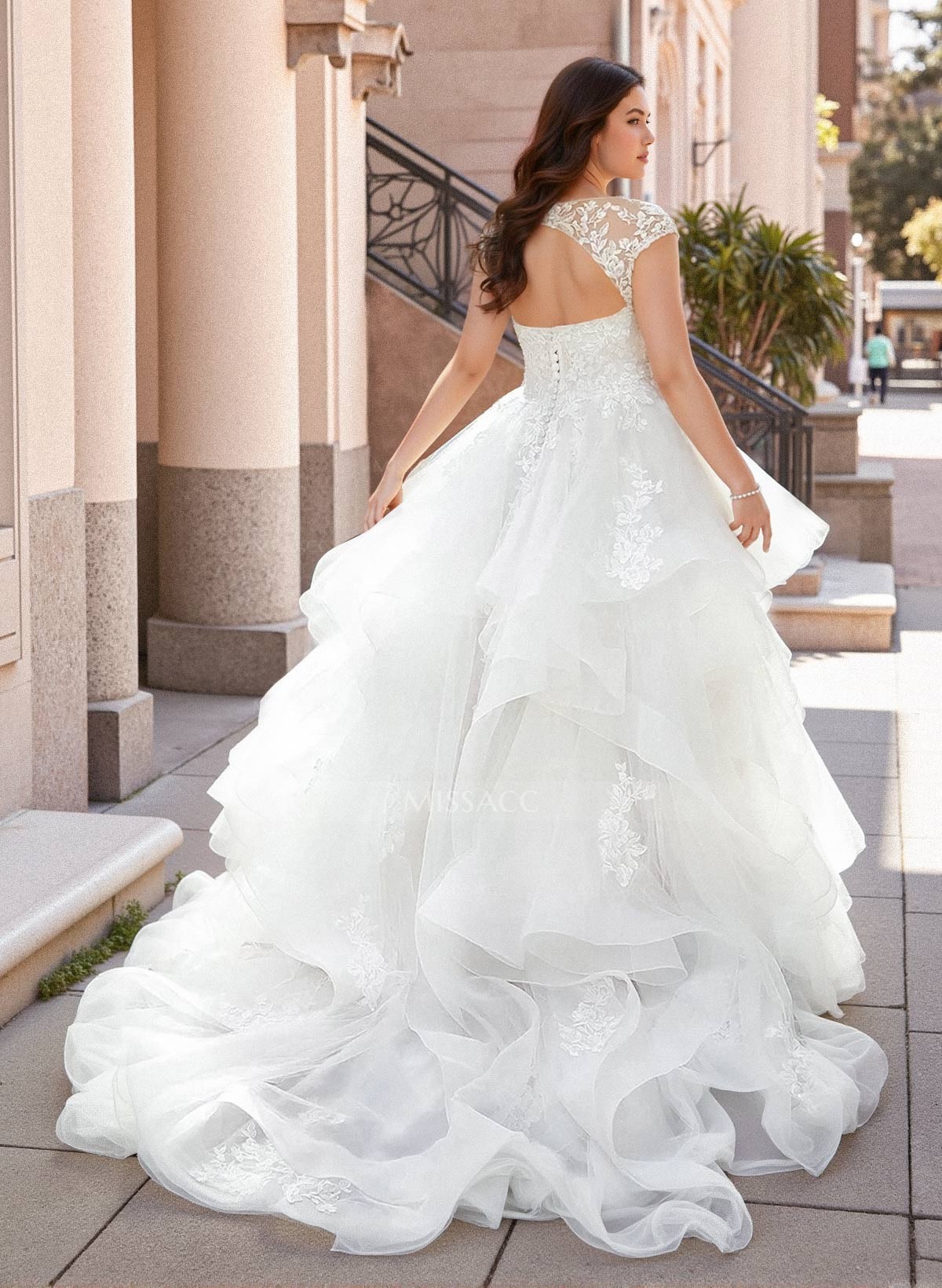 Classic Elegant Lace Wedding Dresses With Cascading Ruffles