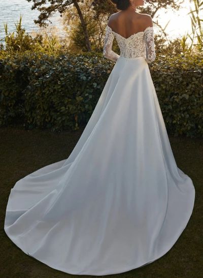 Classic Lace Long Sleeves Wedding Dresses With Satin
