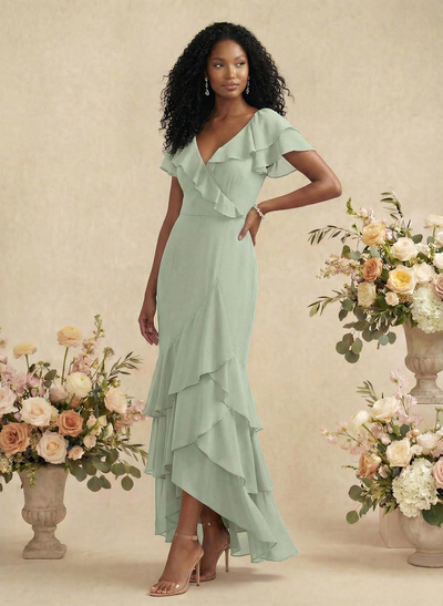 Sheath/Column V-Neck Short Sleeves Chiffon Bridesmaid Dresses With Ruffle