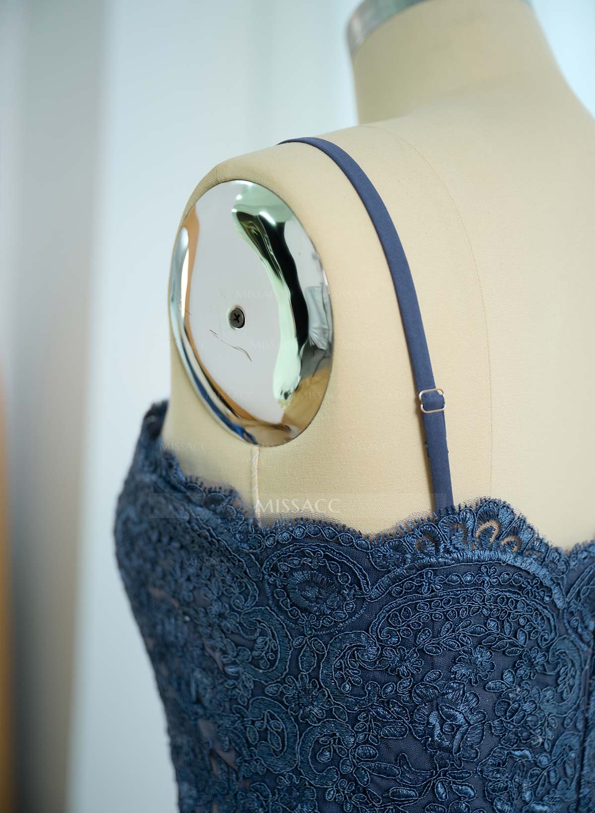 Trumpet/Mermaid Sweetheart Elastic Satin Bridesmaid Dresses With Appliques Lace