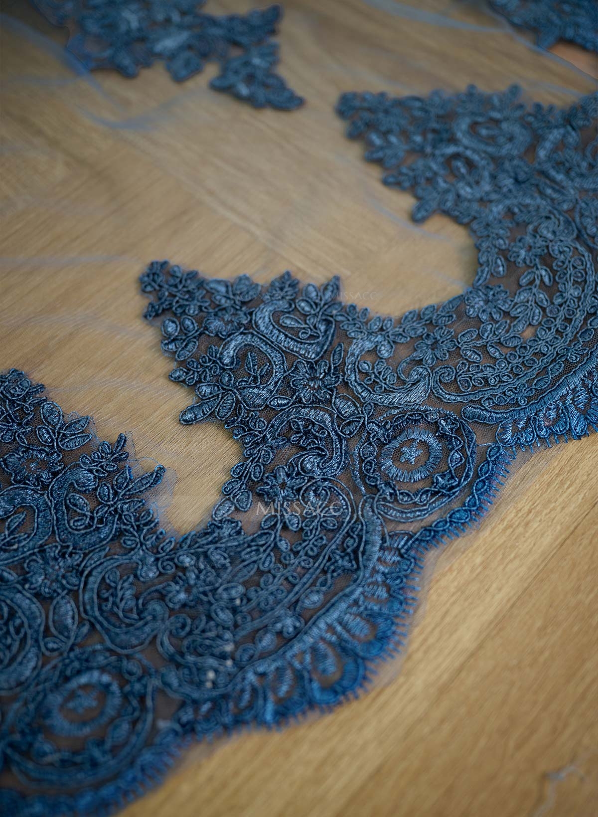 Trumpet/Mermaid Sweetheart Elastic Satin Bridesmaid Dresses With Appliques Lace