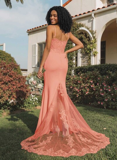 Trumpet/Mermaid Sweetheart Elastic Satin Bridesmaid Dresses With Appliques Lace