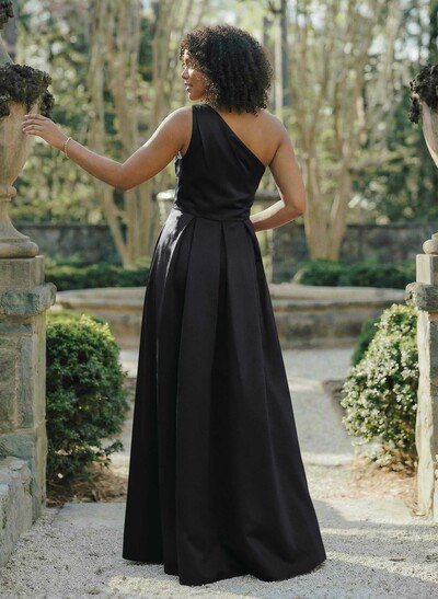 Wine Satin One-Shoulder A-Line Bridesmaid Dresses With Pockets
