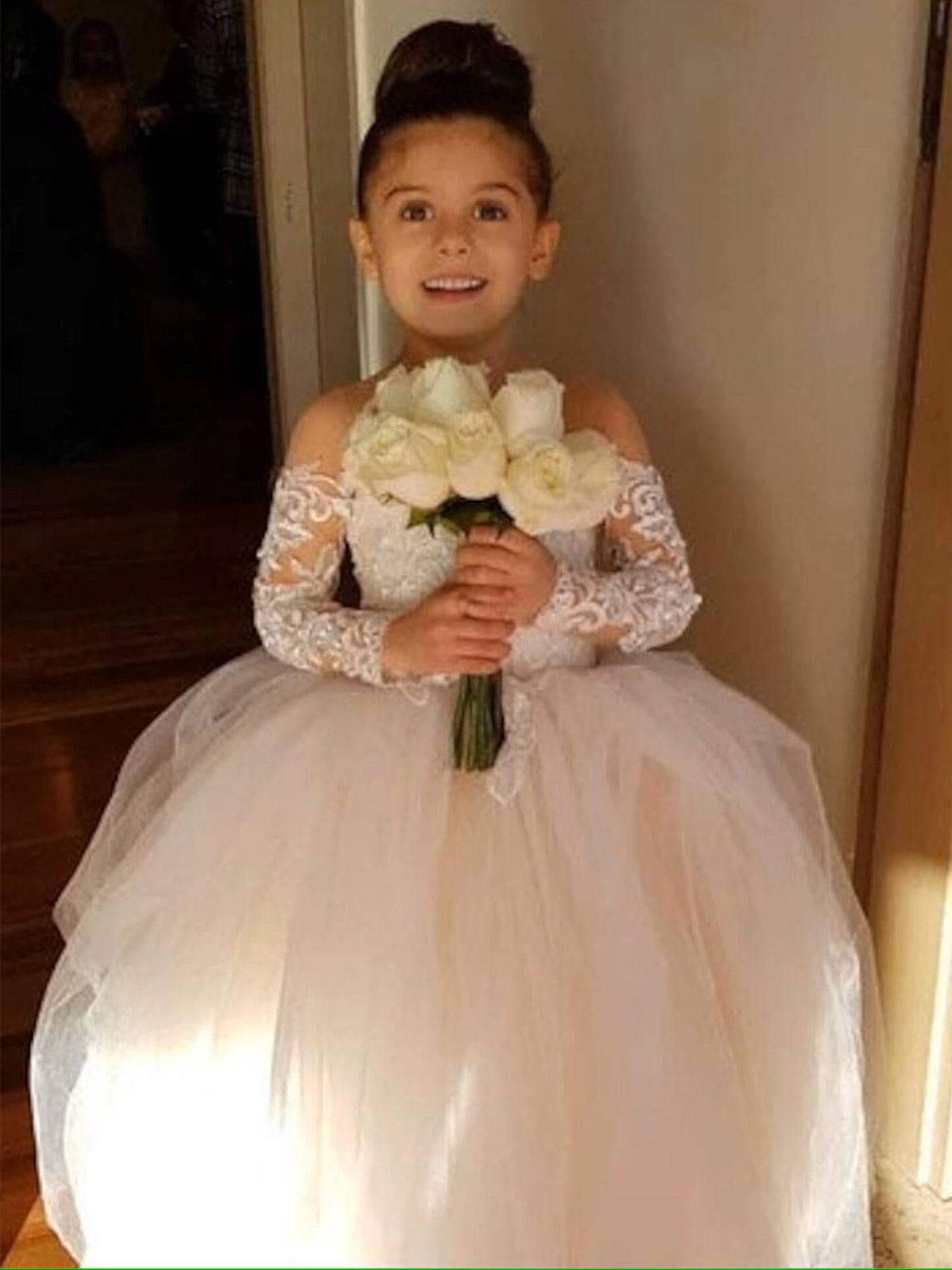 Ball Gown Princess Lace Tulle Flower Girl Dresses