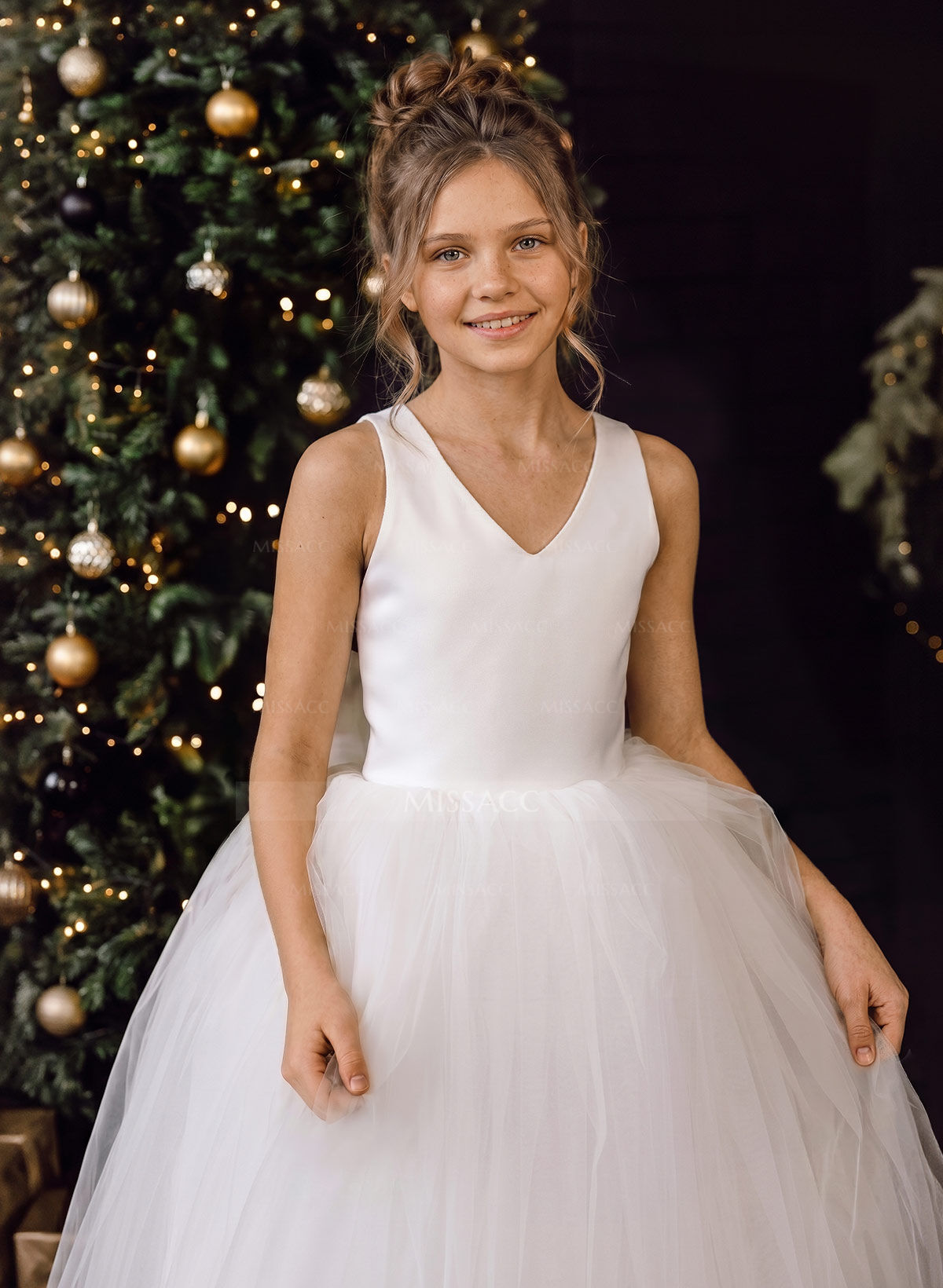 Ball-Gown V-Neck Floor-Length Satin/Tulle Flower Girl Dresses With Bow(s)