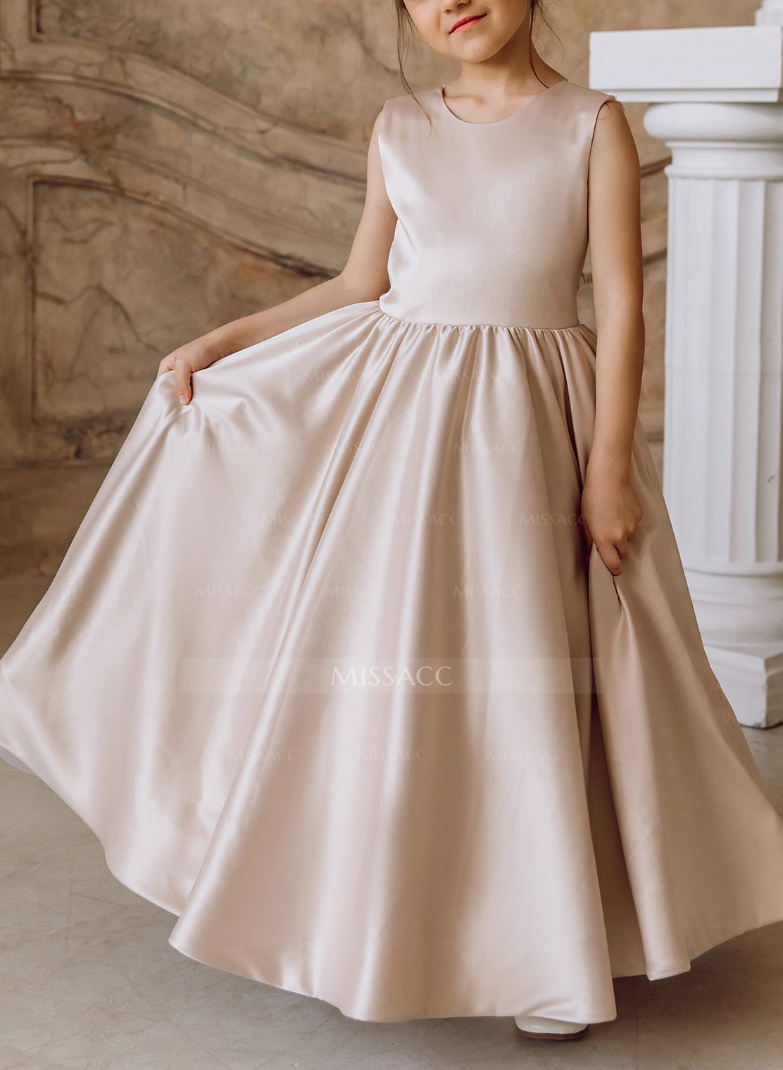 Ball-Gown/Princess Champagne Satin Lace Flower Girl Dresses