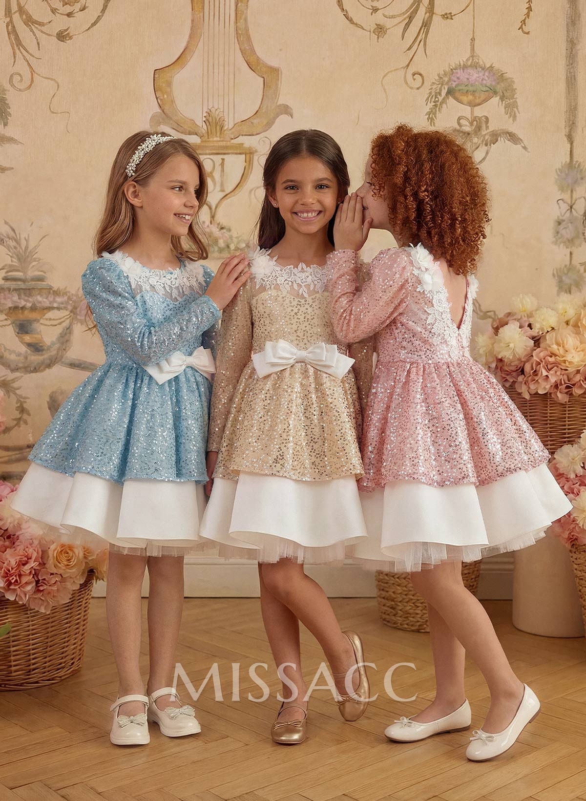 A-Line Scoop Neck Long Sleeves Knee-Length Flower Girl Dresses With Appliques Lace A-Line Scoop Neck Long Sleeves Knee-Length Flower Girl Dresses With Appliques Lace