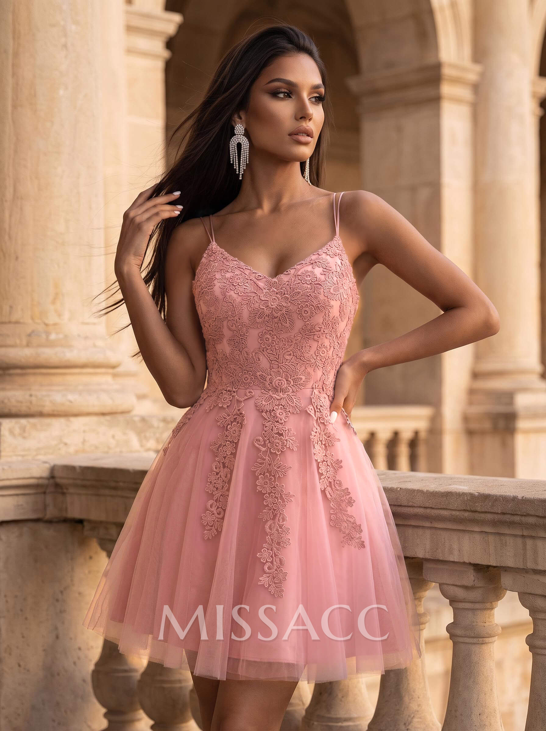 A-Line V-Neck Sleeveless Short/Mini Satin/Tulle Homecoming Dresses With Appliques Lace