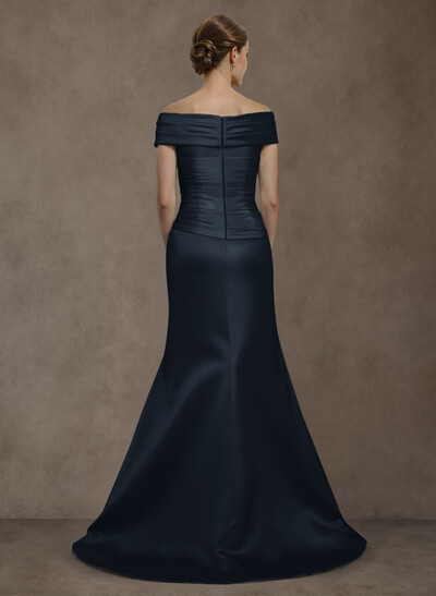 Long Satin Cap Shoulder Sheath/Column Mother Of The Bride Dresses