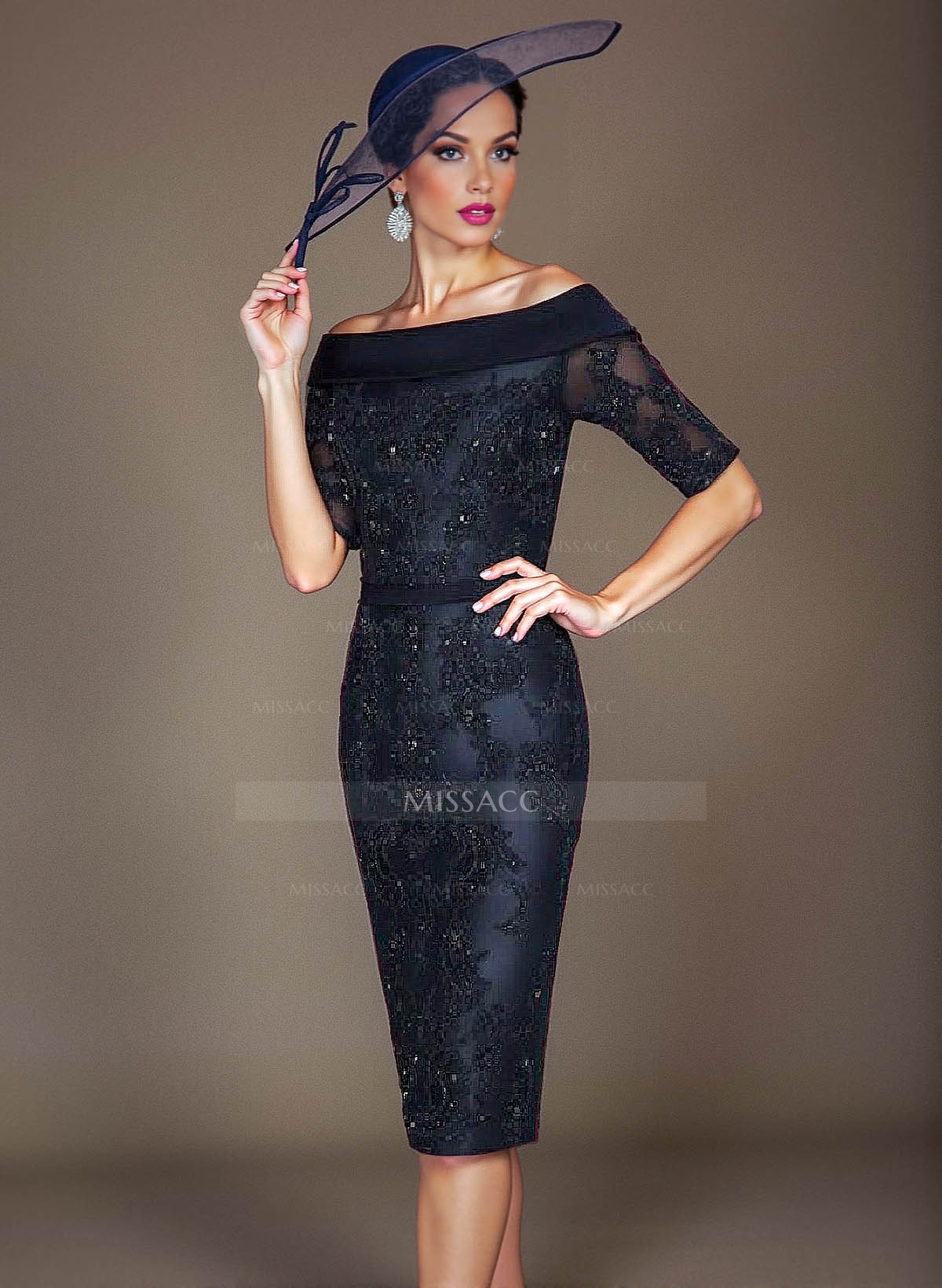 Navy Knee-Length Lace Sheath/Column Mother Of The Bride Dresses