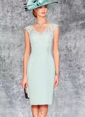 Elegant Lace Knee-Length Mother Of The Bride Dresses With Wrap