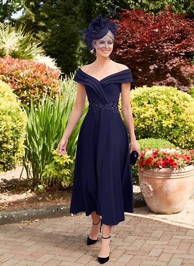 A-Line Sleeveless Elastic Satin Mother Of The Bride Dresses With Appliques Lace