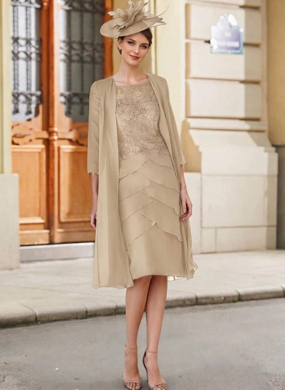 Royal Blue Lace Sheath/Column Knee-Length Mother Of The Bride Dresses