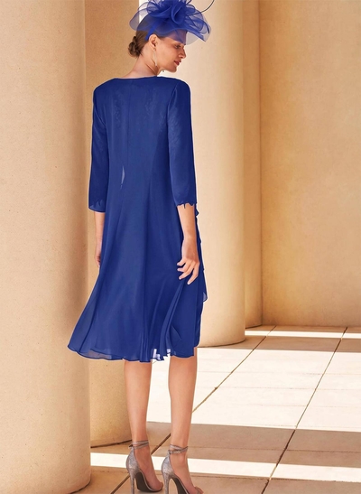 Royal Blue Lace Sheath/Column Knee-Length Mother Of The Bride Dresses