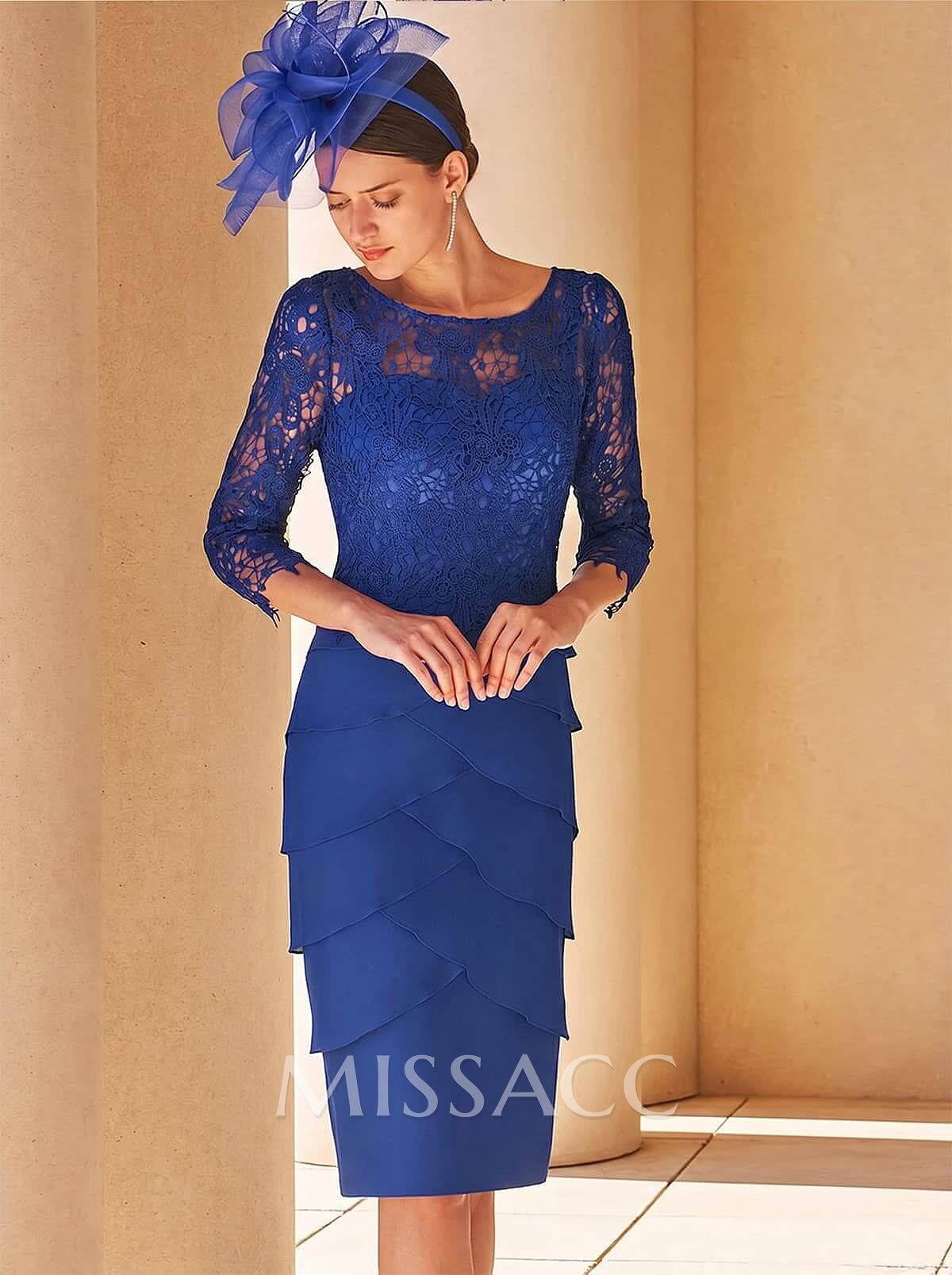 Royal Blue Lace Sheath/Column Knee-Length Mother Of The Bride Dresses