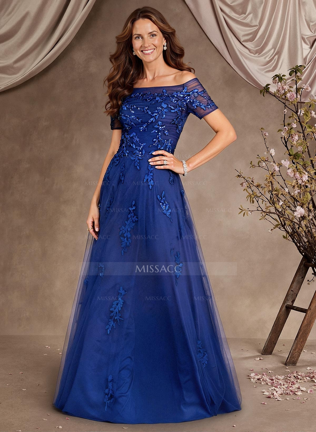 A-Line Off-The-Shoulder Short Sleeves Floor-Length Tulle Mother Of The Bride Dresses With Appliques Lace