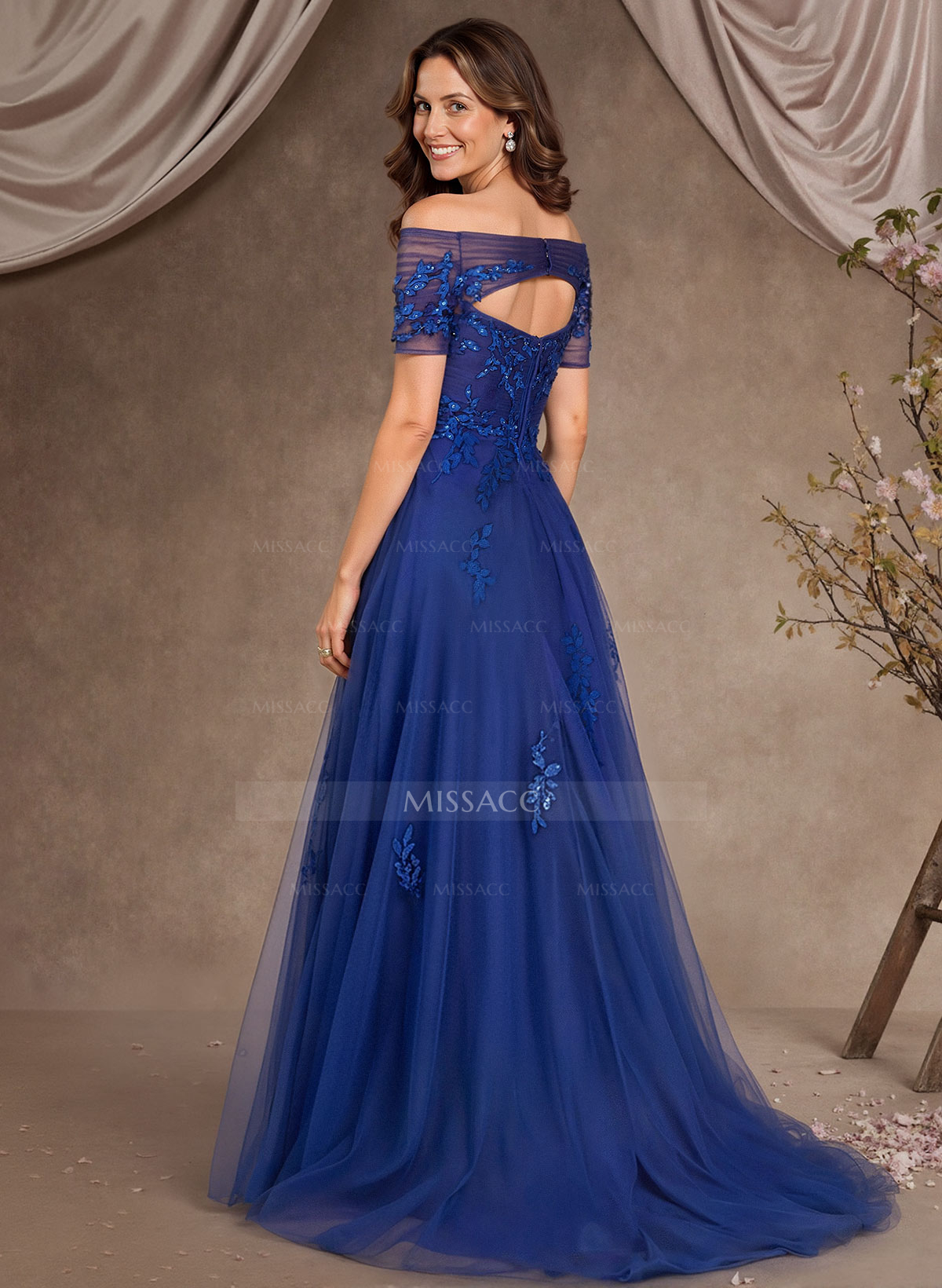 A-Line Off-The-Shoulder Short Sleeves Floor-Length Tulle Mother Of The Bride Dresses With Appliques Lace