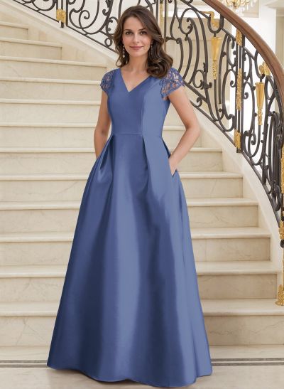 A-Line V-Neck Satin Mother Of The Bride Dresses With Pockets/Pleated