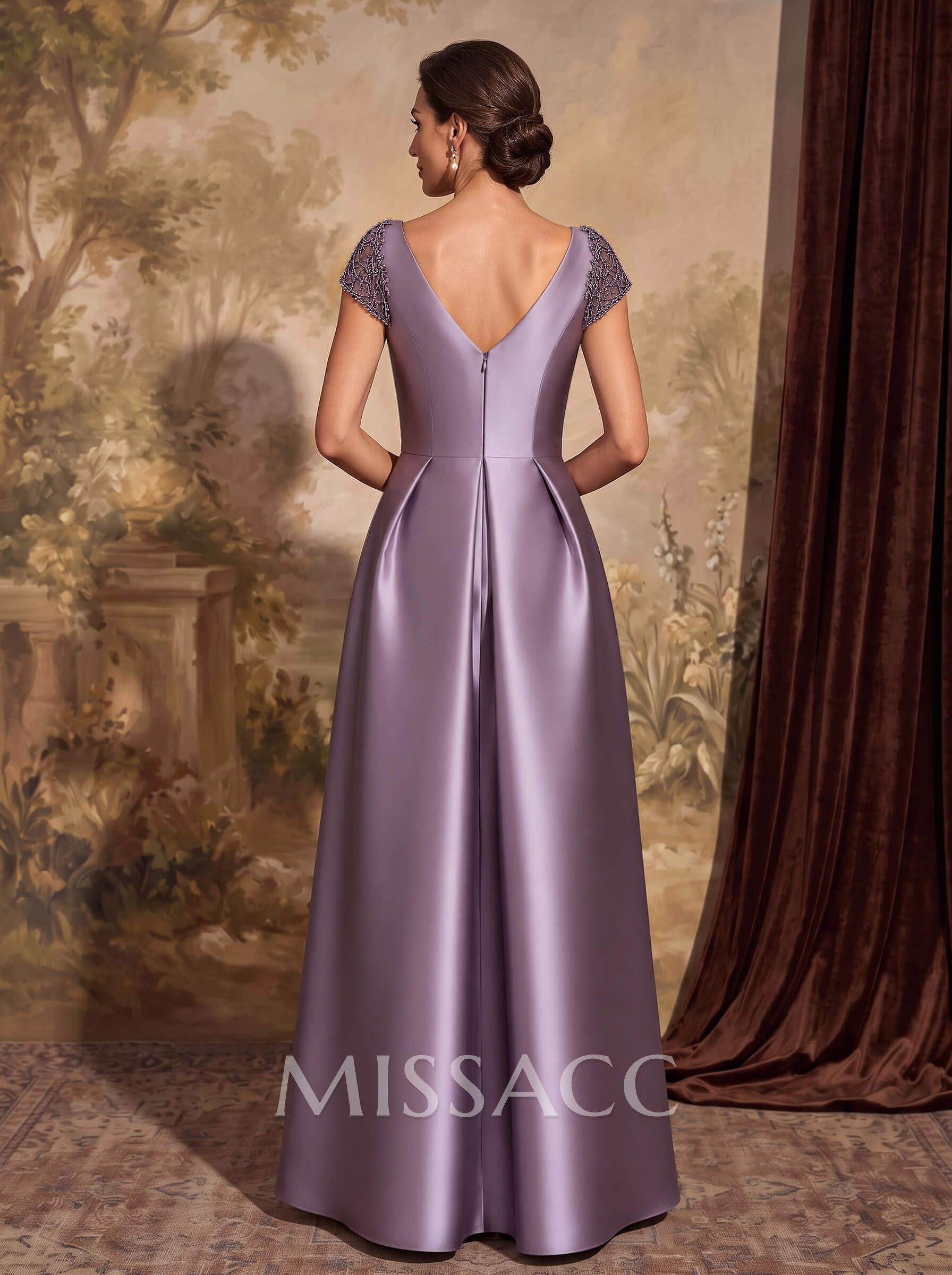 A-Line V-Neck Satin Mother Of The Bride Dresses With Pockets/Pleated