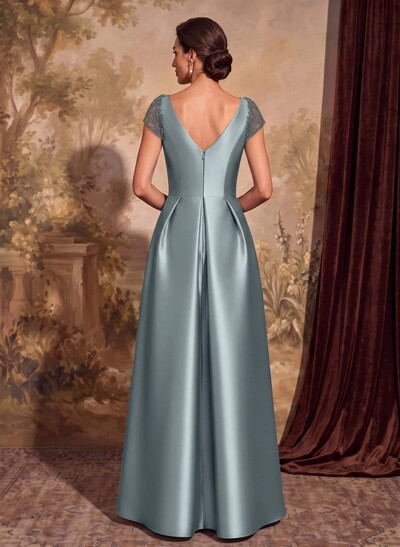 A-Line V-Neck Satin Mother Of The Bride Dresses With Pockets/Pleated