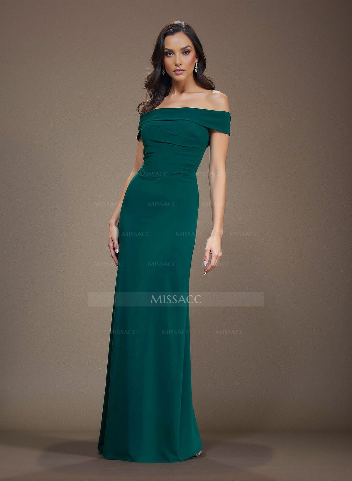 Sheath/Column Off-The-Shoulder Elastic Satin Mother Of The Bride Dresses