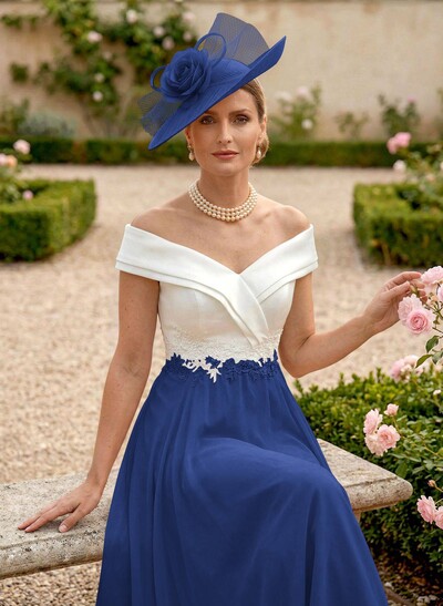 A-Line Chiffon/Satin Mother Of The Bride Dresses With Appliques Lace