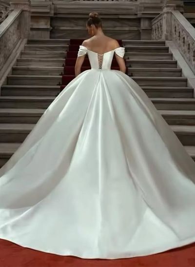 Ball-Gown Off-The-Shoulder Luxury Satin Wedding Dresses With Ruffle