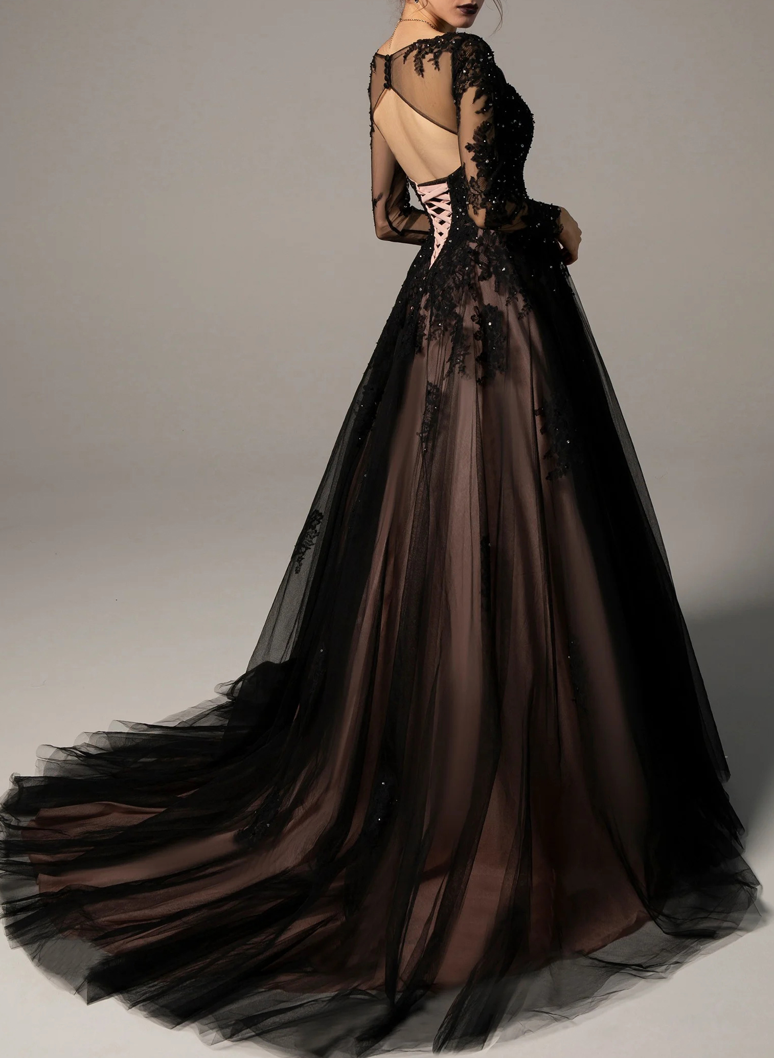 Vintage Black Long Sleeves Lace Wedding Dresses