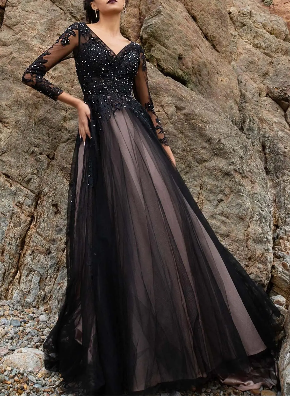 Missacc Bride Vintage Black Long Sleeves Lace Wedding Dresses