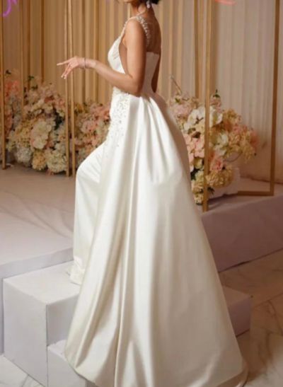 Trumpet/Mermaid One-Shoulder Luxury Satin Wedding Dresses With Beading