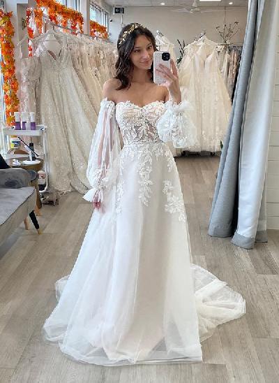A-Line Sweetheart Long Sleeves Sweep Train Tulle Wedding Dresses With Appliques Lace