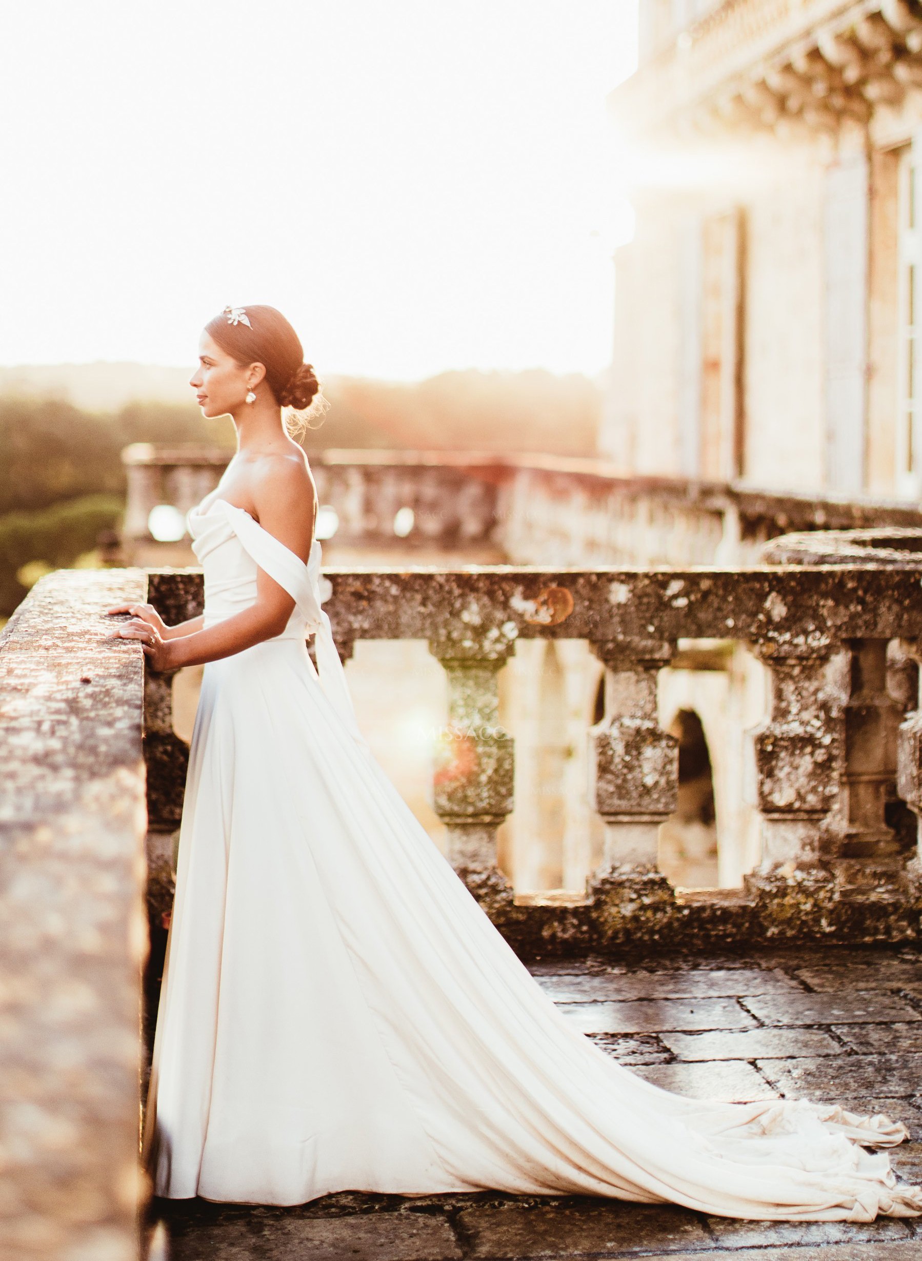 Modern Off-the-Shoulder Princess Wedding Dresses