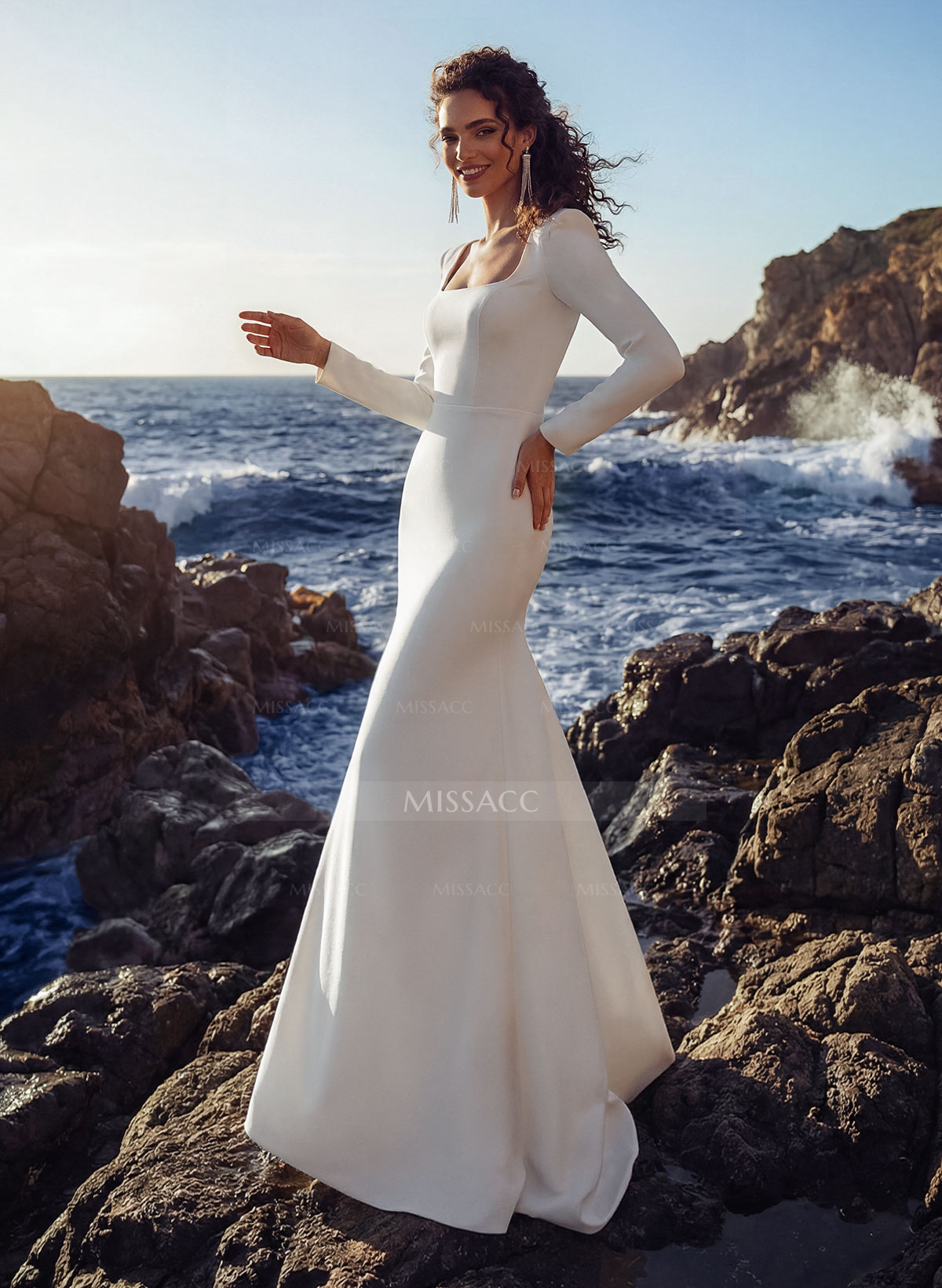 Minimalist Long Sleeves Square Neckline Wedding Dresses