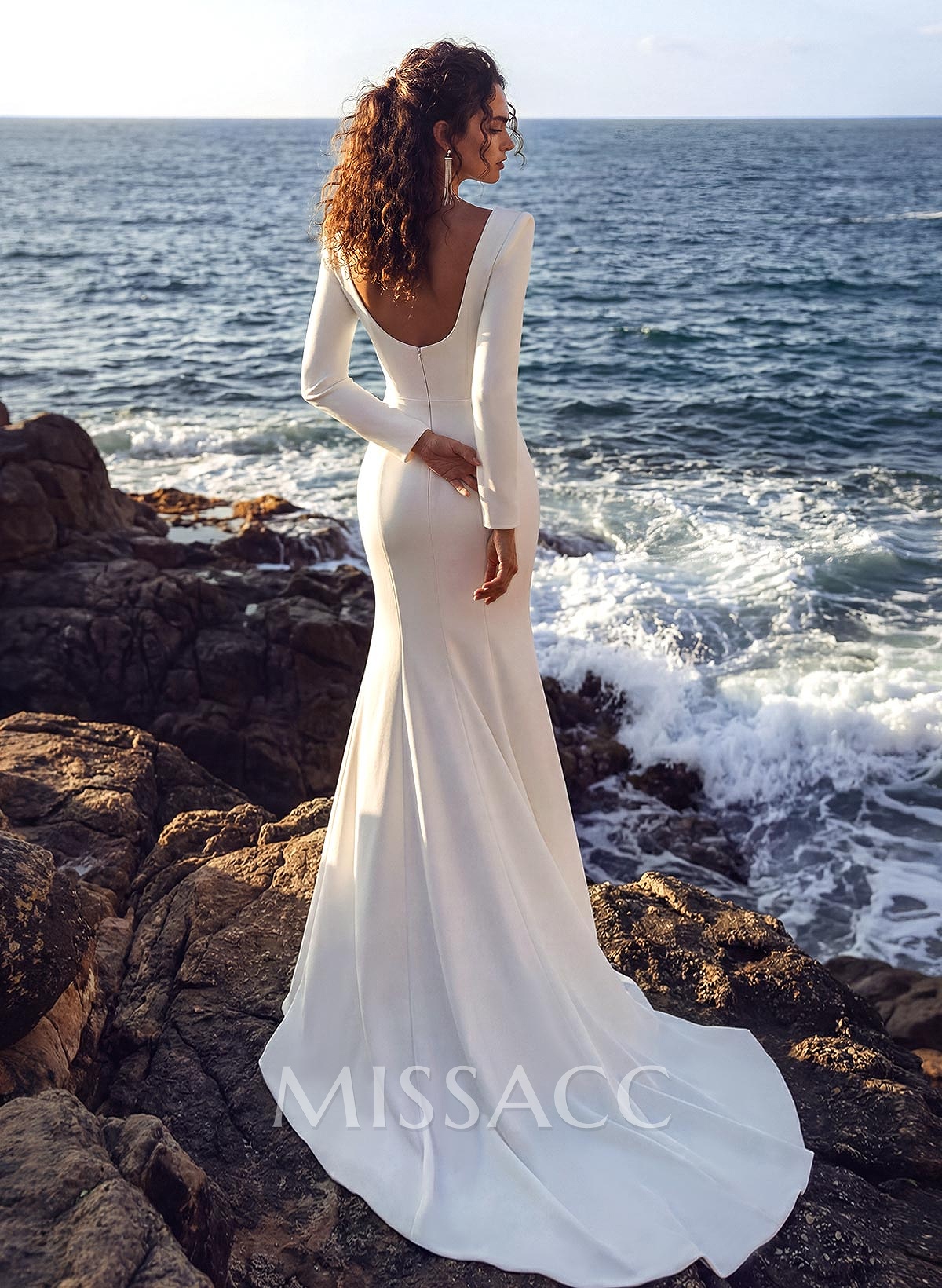 Minimalist Long Sleeves Square Neckline Wedding Dresses Minimalist Long Sleeves Square Neckline Wedding Dresses