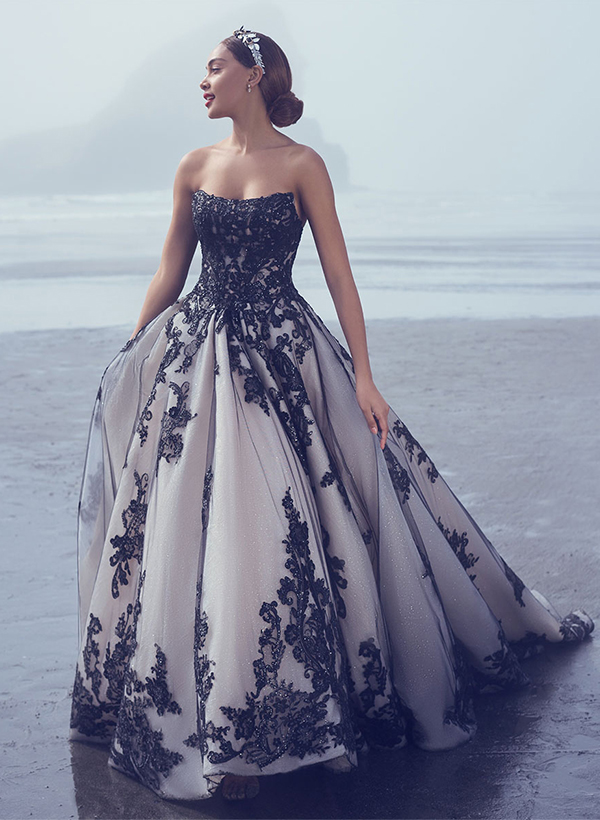 Luxury Ball-Gown Strapless Lace/Tulle Black Wedding Dresses With Appliques Lace